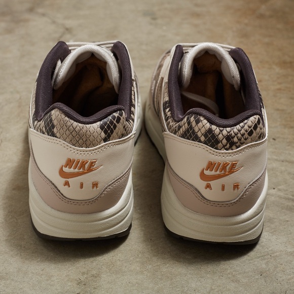 Nike Air Max 1 ‘97 ‘Light Orewood Snakeskin’ - Picture 4 of 10
